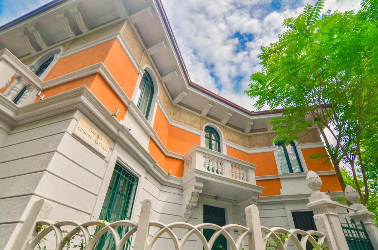 Villa Massari Milán Exterior foto